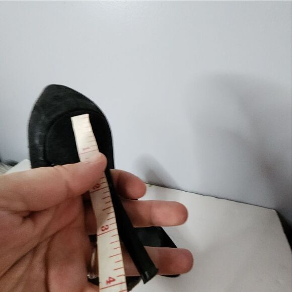 Stewart Weitzman black open toe heels women's size 8.5 velvety - Picture 5 of 5